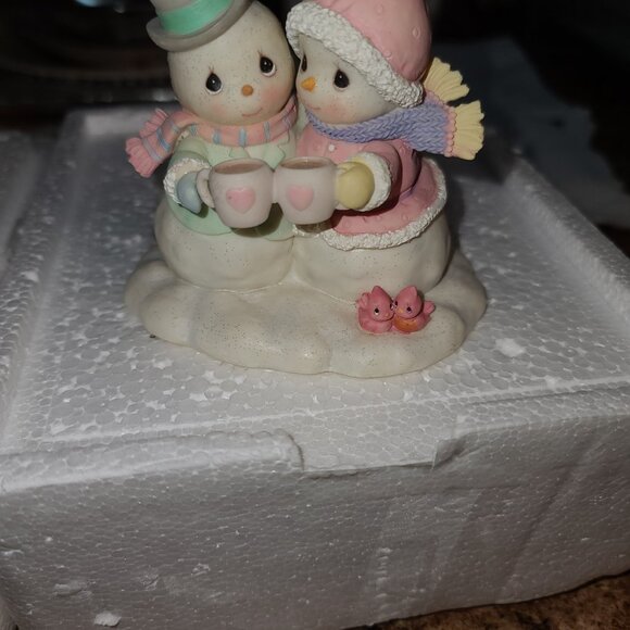 Precious Moments Snowman Couple - Picture 2 of 8